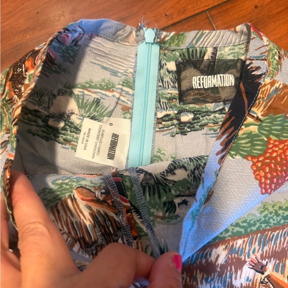 Reformation Multicolor Tropical Print Shorts - Picture 2 of 5